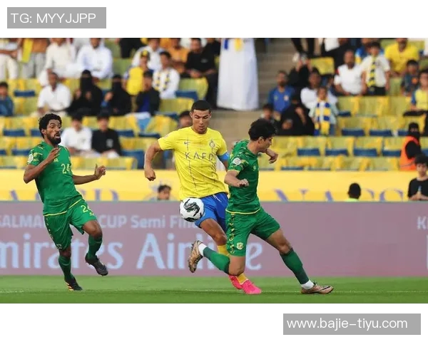 果阿球员B费尔南德斯进球无奈利雅得胜利逆转比分1-2落败 果阿球员B费尔南德斯进球无奈利雅得胜利逆转比分1-2落败