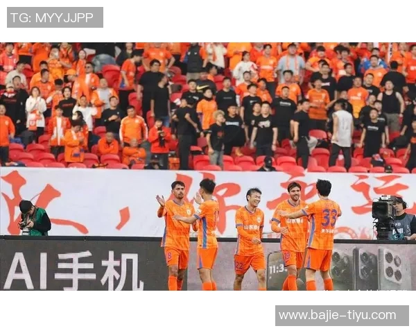 泰山队主场收官战海报发布全体鲁蜜共享最佳表现奖 泰山队主场收官战海报发布全体鲁蜜共享最佳表现奖